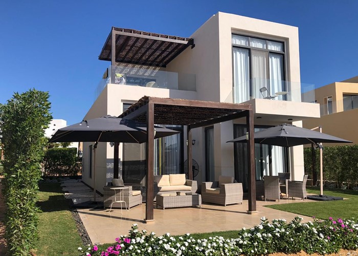 4 BR Villa with lagoon view in Tawila - 3